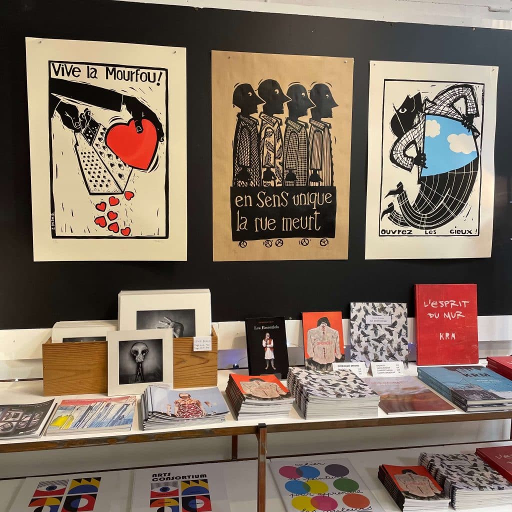 Linogravures de Joël Jimenez, photographies de Louis Blanc, livres d'artistes